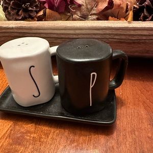 Rae Dunn Salt & Pepper Shakers